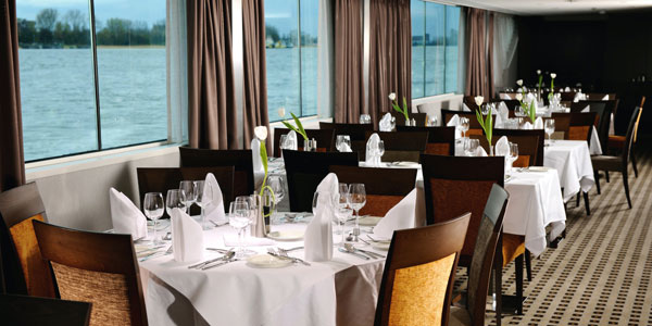 MS MONARCH COUNTESS RIVER CRUISE CRUCEROS MONARCH COUNTESS #RiverCruise #MonarchCountess #MSMonarchCountess #CrucerosFluviales